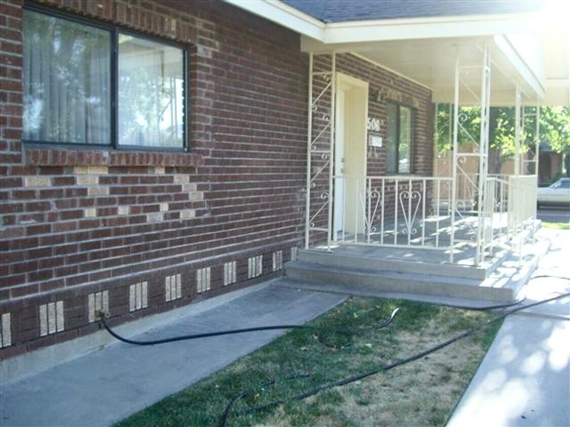 Ready for new occupants! 2 Bedroom 1 Bath... - Ready for new occupants!  2 Bedroom 1 Bath...