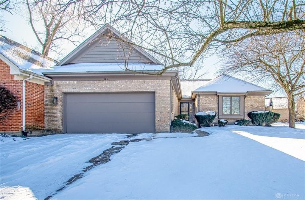 Primary Photo - 108 Copperfield Dr