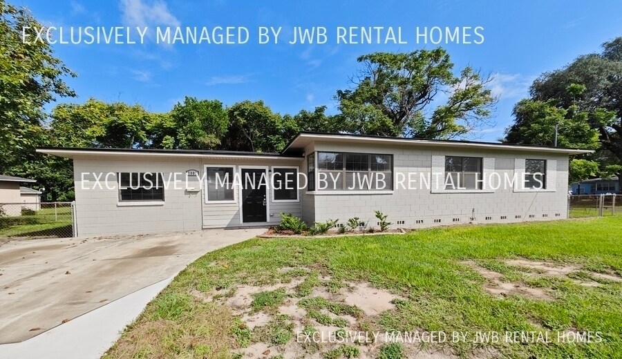 Primary Photo - 7908 Denham Rd W