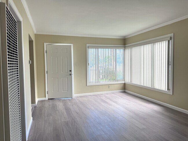 Building Photo - 3676 Redondo Beach Blvd