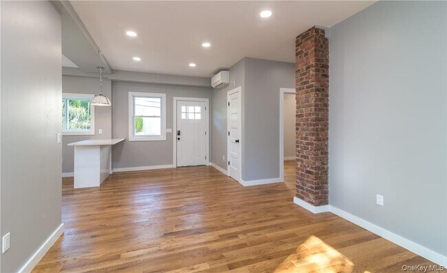 Foto del edificio - 86 Main St