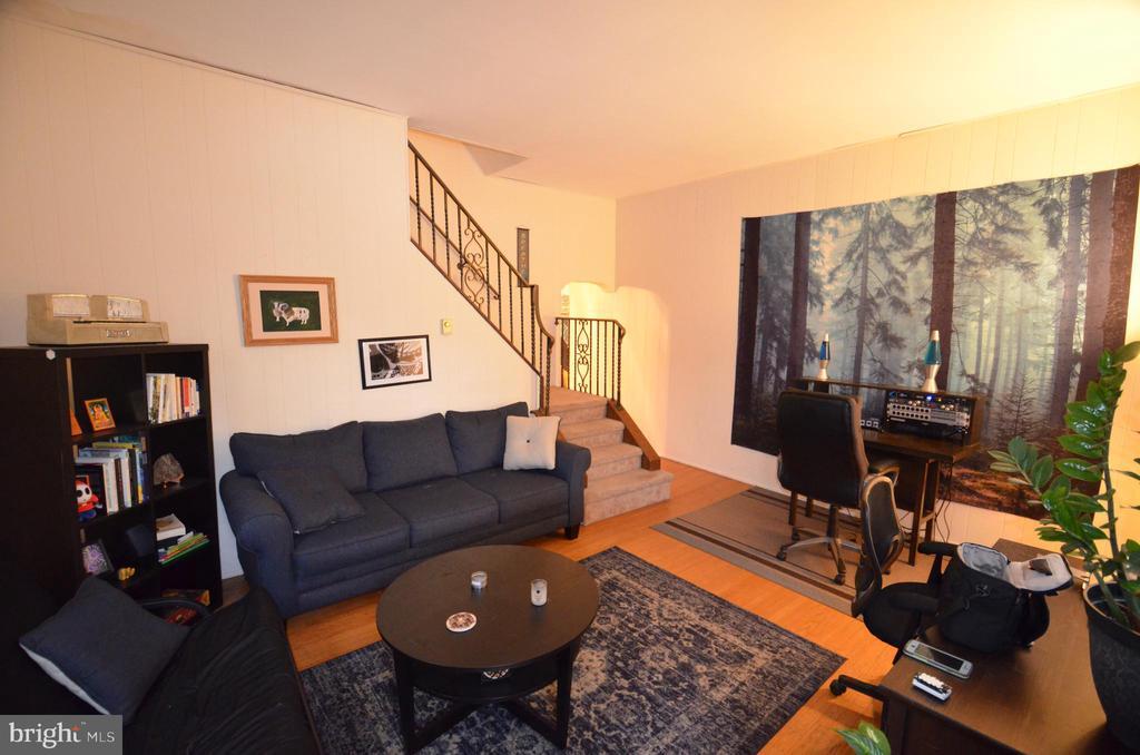 Primary Photo - 4261 E River Dr
