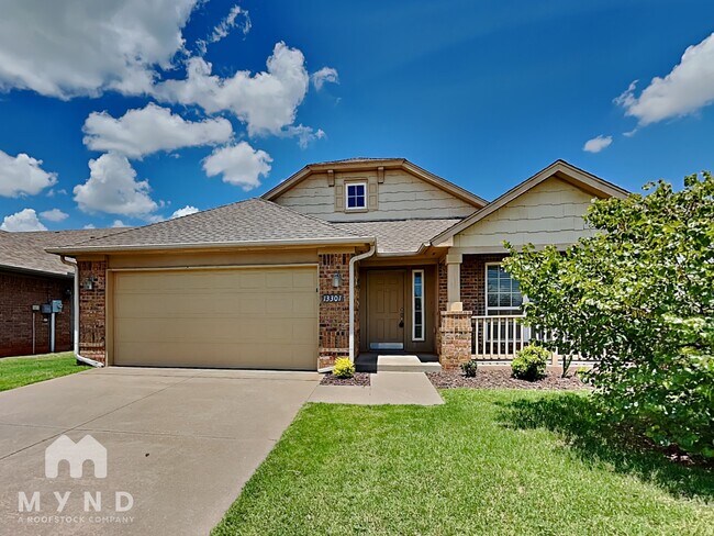 Building Photo - 13301 SW 2nd St