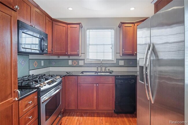 Foto del edificio - 2315 Guthrie Ave