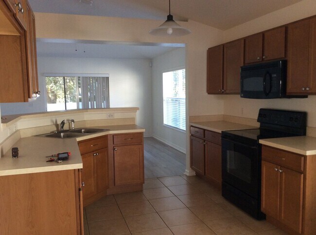 Foto del edificio - Large 4 x2 Groveland, FL