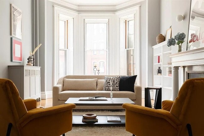 Photo - 119 Marlborough St Apartment