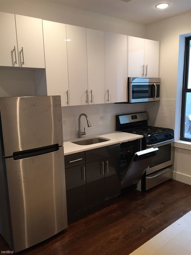 Building Photo - 60 Brooklyn Ave