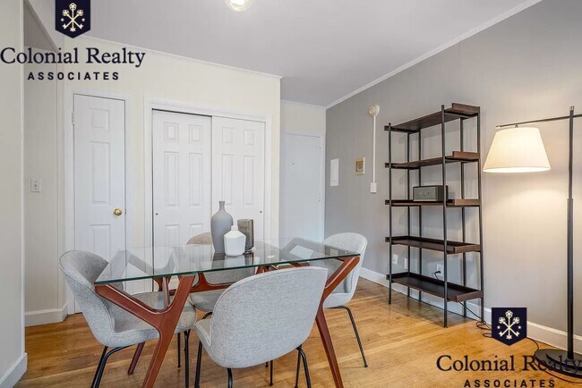 Foto del edificio - 529 Beacon St