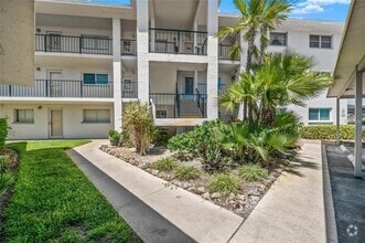 Building Photo - 708 S Tamiami Trl