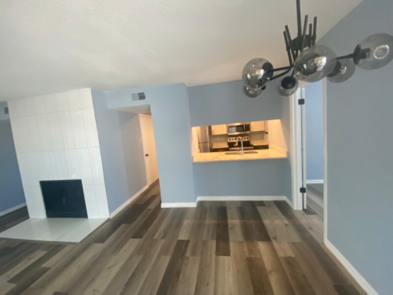 Foto principal - 12484 Abrams Rd