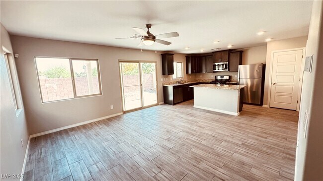Building Photo - 6502 Baylyn Ct