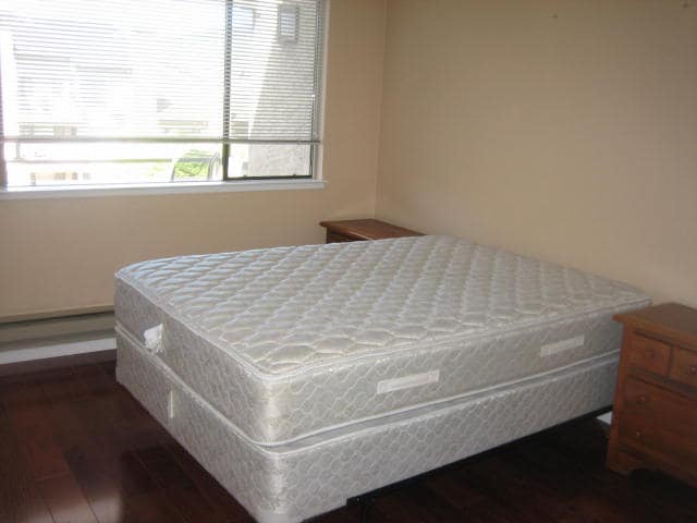 Building Photo - 39206 Guardino Dr