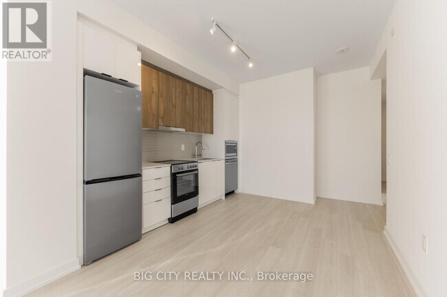 Building Photo - 9751 Markham Rd