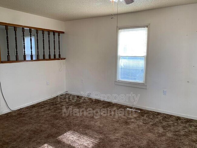 Building Photo - 1705 S Jackson Ave