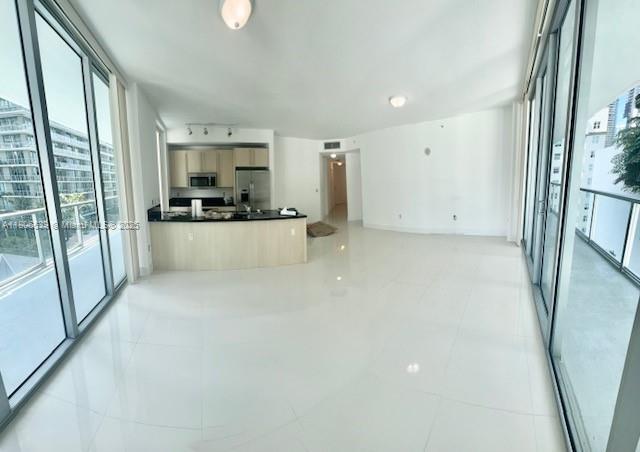 Foto del edificio - 1111 SW 1st Ave