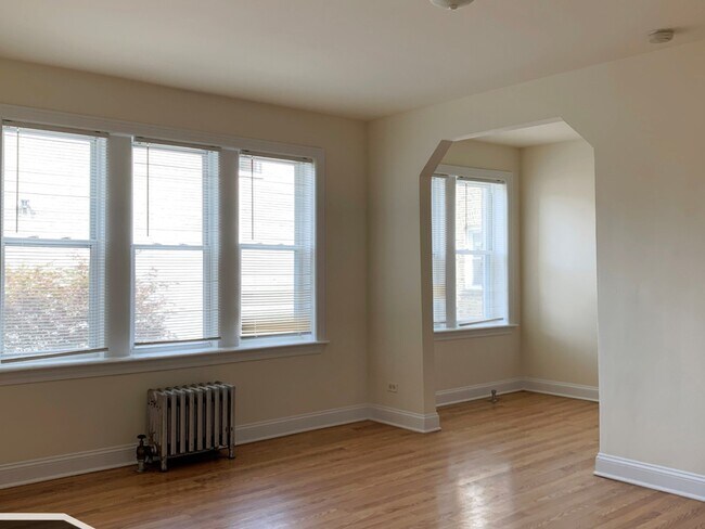 Foto del edificio - 2600 N Kimball Ave