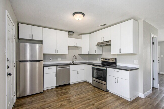 Foto del edificio - Great 2 Bdrm 1.5 Bath Duplex - Keller, TX