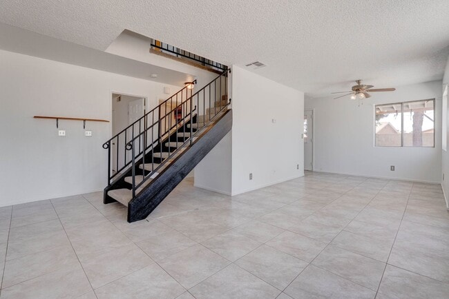 Building Photo - 5519 Myron Cir