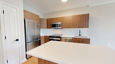 Interior Photo - Signal Hill Apartment Homes