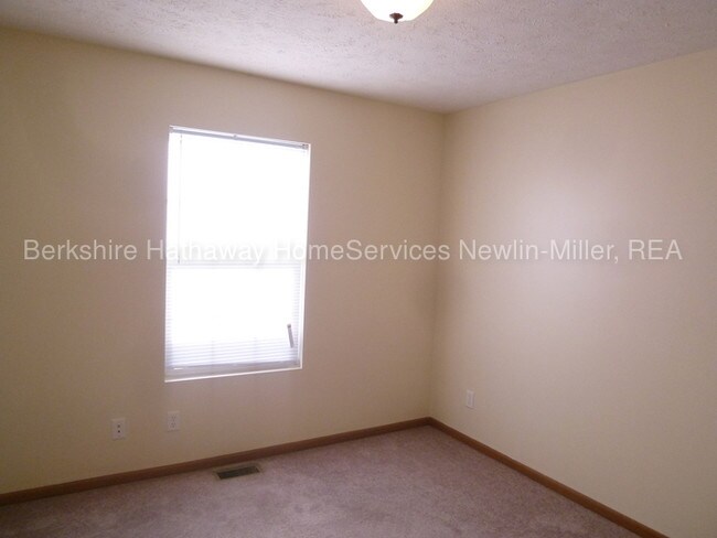 Building Photo - 3171 N 12th St
