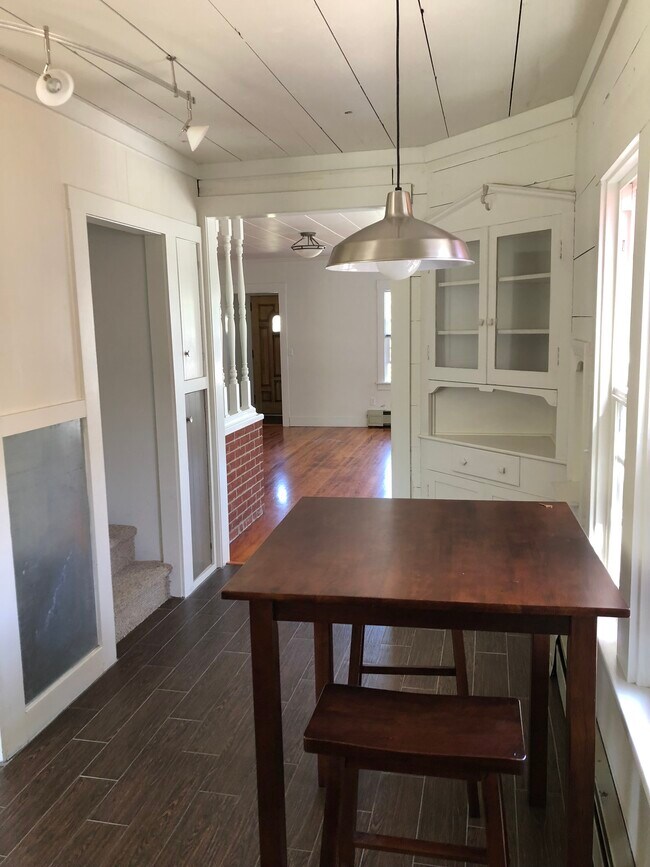 Foto del edificio - 1059 Main St