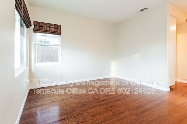 Foto del edificio - 27575 Marian Rd