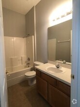 Building Photo - 3566 White Cow Ct