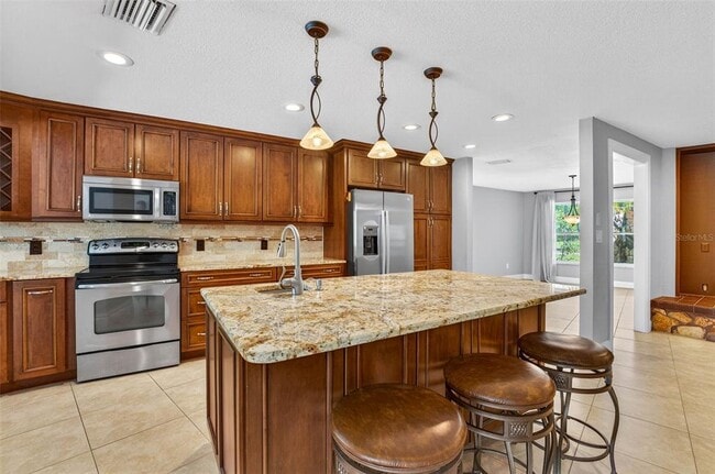 Building Photo - 2111 Paddock Cir