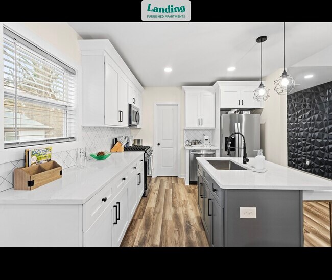 Foto del edificio - 2025 Baker Rd NW
