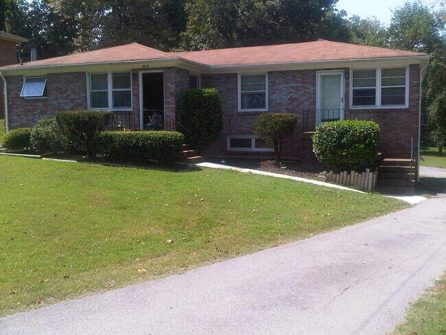 Building Photo - 4915 Darlington Drive