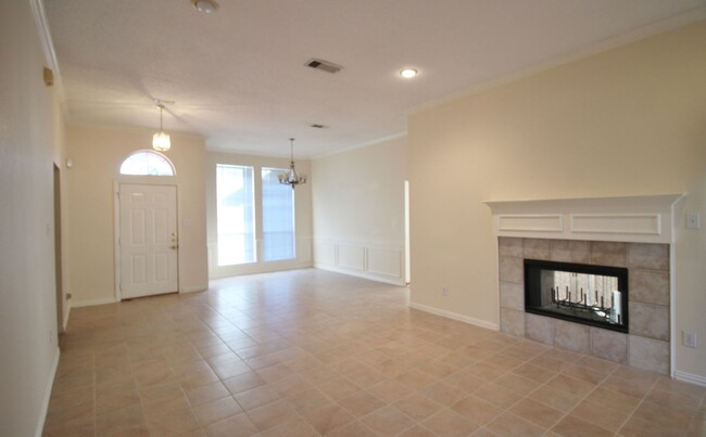 Foto del edificio - Wonderful 4/2/2 in Duncanville For Rent!