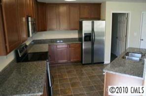 Foto del edificio - 4309 Overbecks Ln