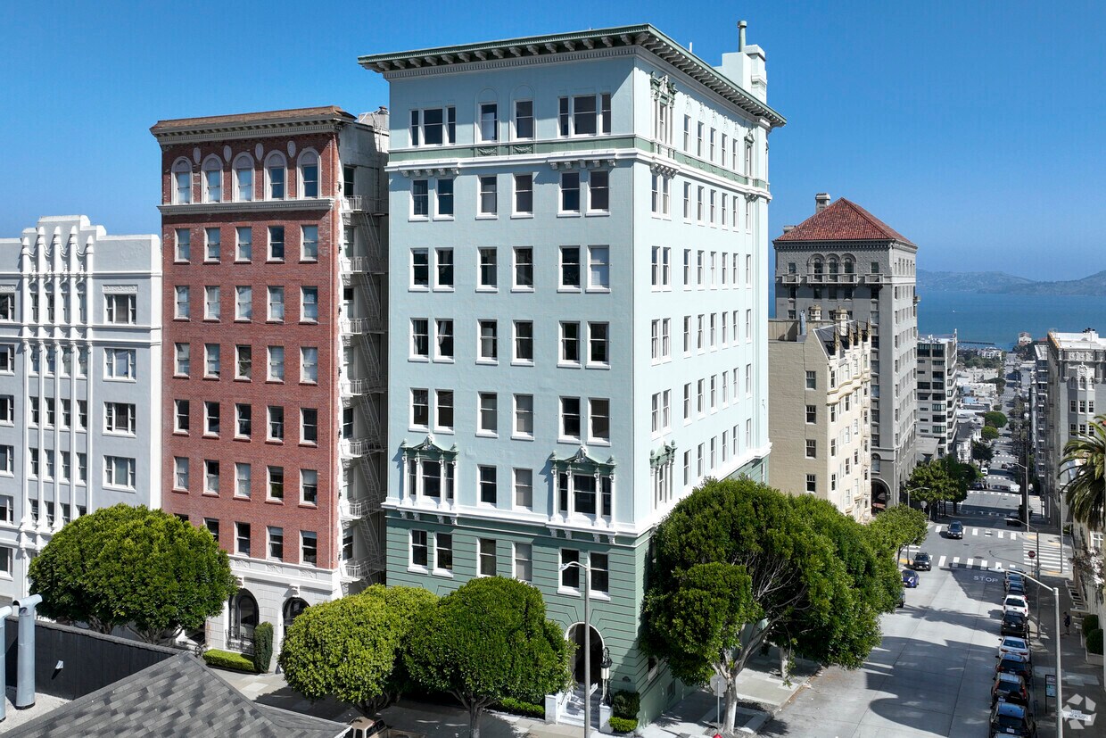 Foto principal - 2100 Jackson St