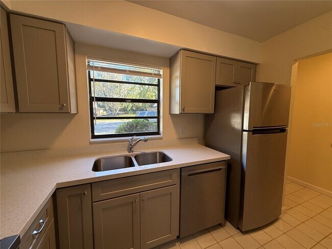 Foto del edificio - 914 SW 59 Terrace