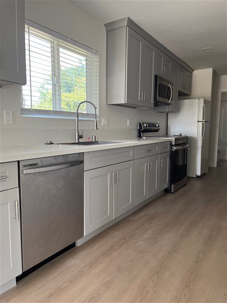 Foto del edificio - 1136 Grand Ave