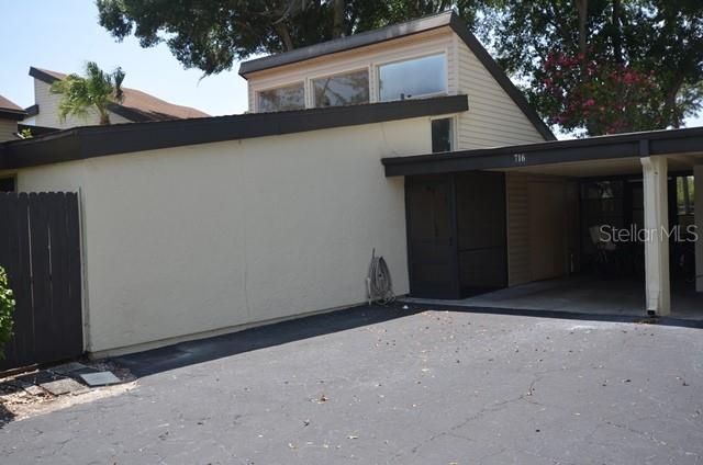 Foto del edificio - 716 White Pine Tree Rd