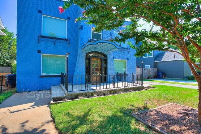 Foto del edificio - 1308 NW 16th St