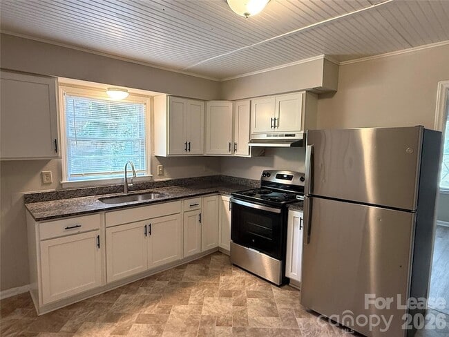 Foto del edificio - 524 Echodale Dr