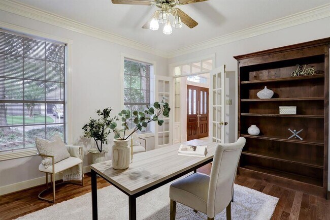 Building Photo - 4011 Rosebank Dr
