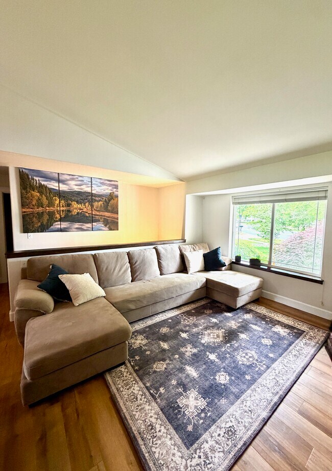 Foto del edificio - 1321 E Elderberry Cir