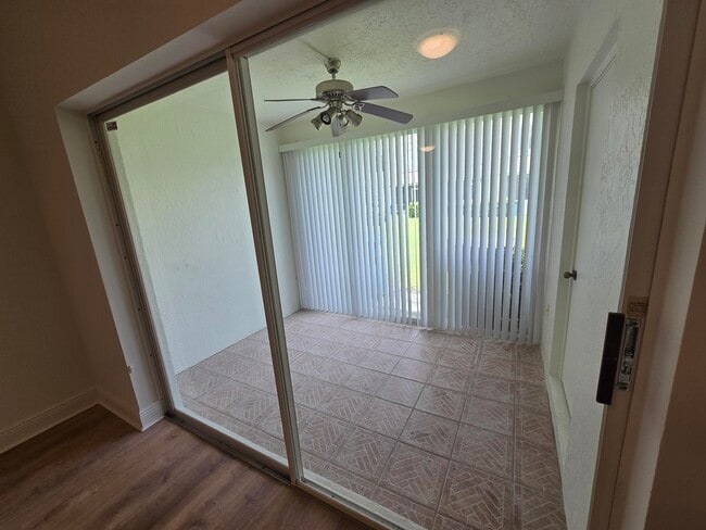 Building Photo - 78 Simonton Cir
