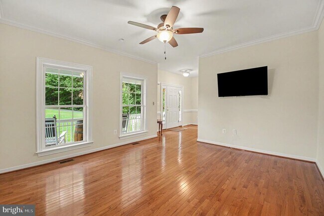 Foto del edificio - 71 Battery Ridge Dr