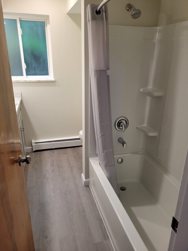 Foto del edificio - 3519 Linwood Ave