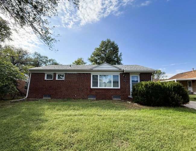 Building Photo - 7309 E Orme St