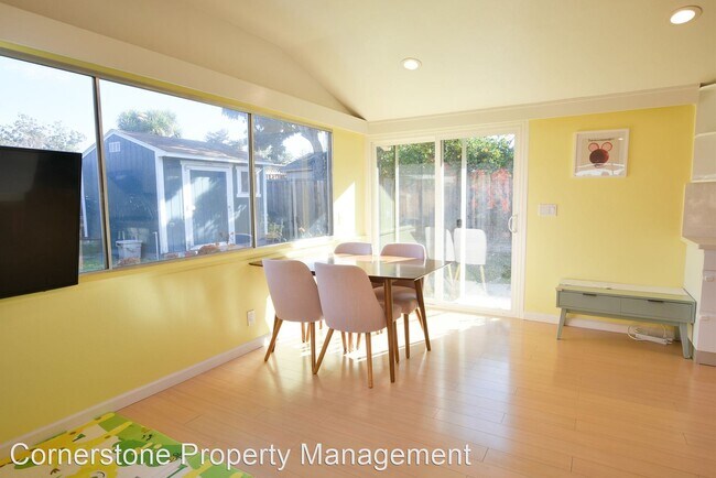 Foto del edificio - 3 br, 2 bath House - 1775 Los Padres Blvd