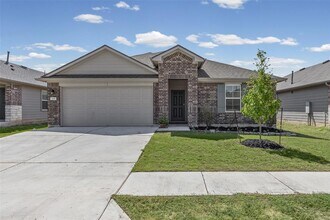 Building Photo - 325 Granary Dr