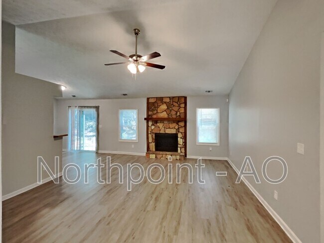 Foto del edificio - 5956 Country Ct