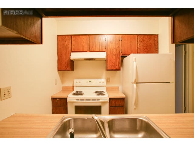 Building Photo - 2238 Canyon Blvd