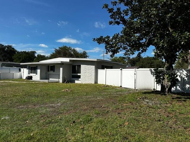 Foto del edificio - 156 Pinecrest Dr