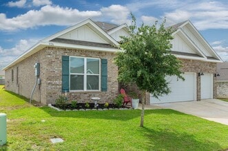 Building Photo - 1126 Valor Walk
